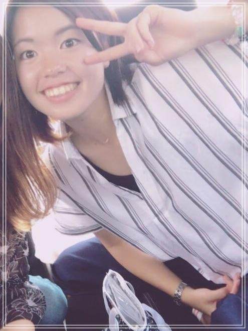 1629338436381072494.jpg 886.jpg